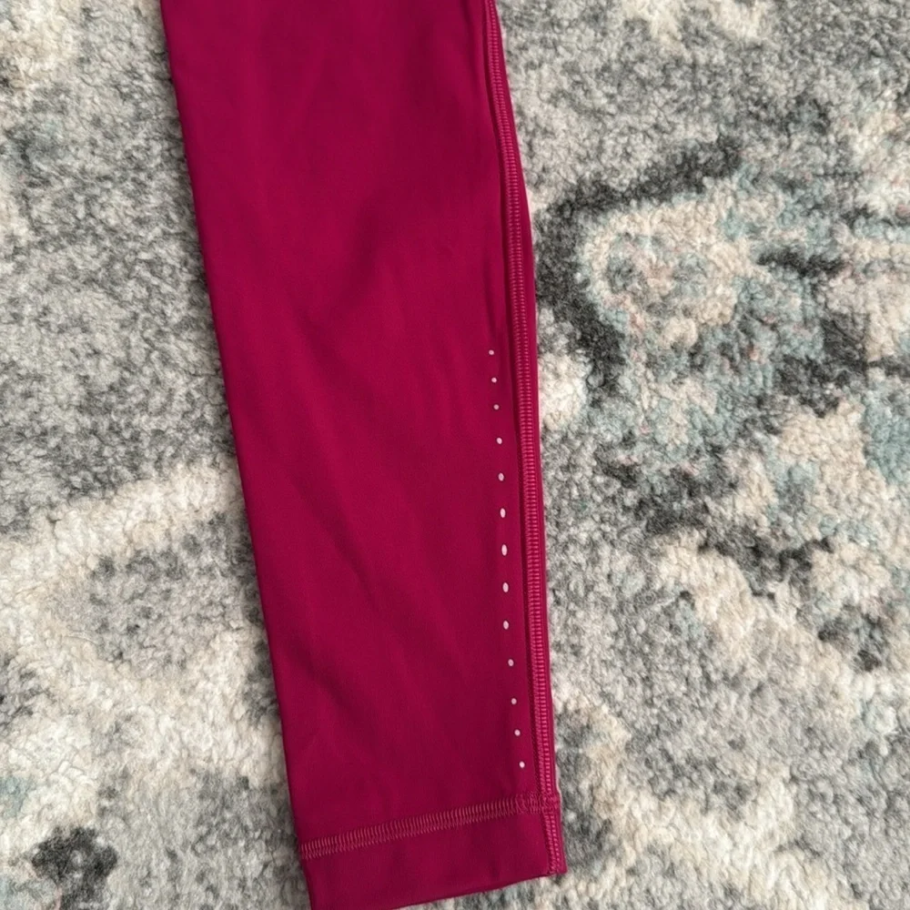 Lululemon Swift Speed High-Rise Tight 28